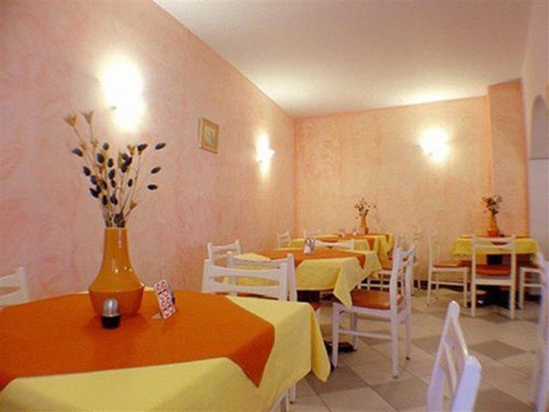 Phaedra Hotel Rhodes City Екстериор снимка